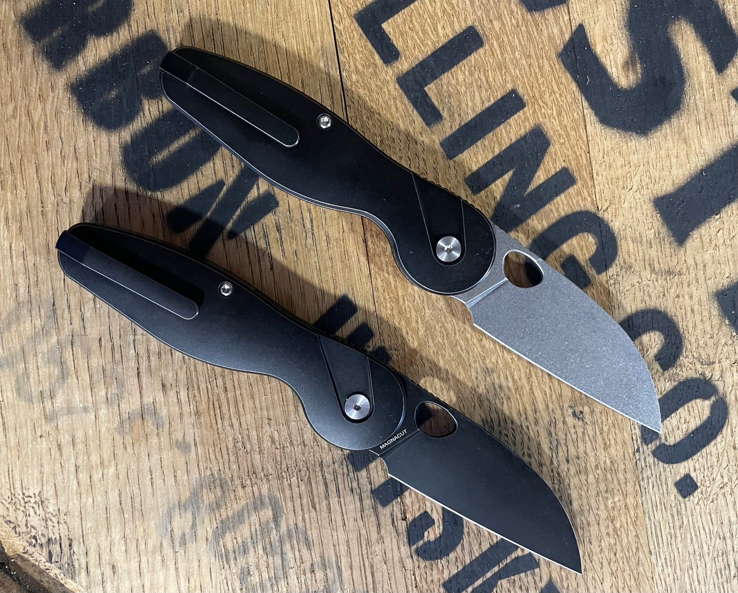 Indiana Knives E.D.Z Magnacut