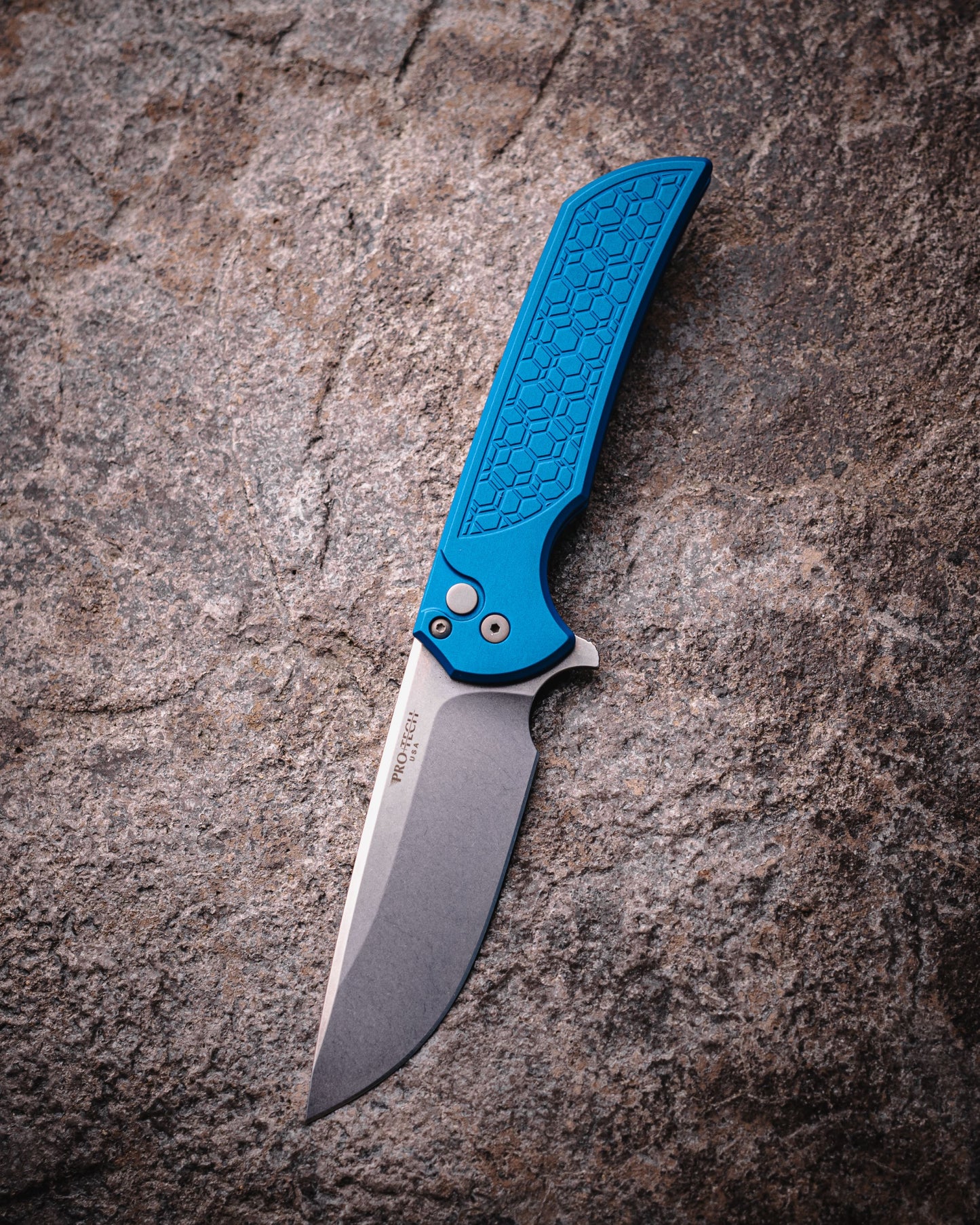 ProTech Mordax MX105-Blue Gridlock Magnacut