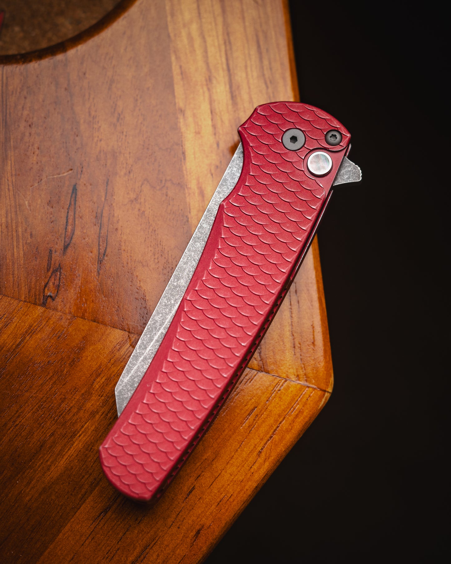 ProTech Malibu Battleworn Red Dragonscale BSA25.Malibu.1