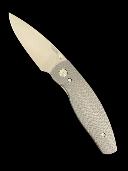 TRM Neutron 2 3D Contoured Carbon Fiber