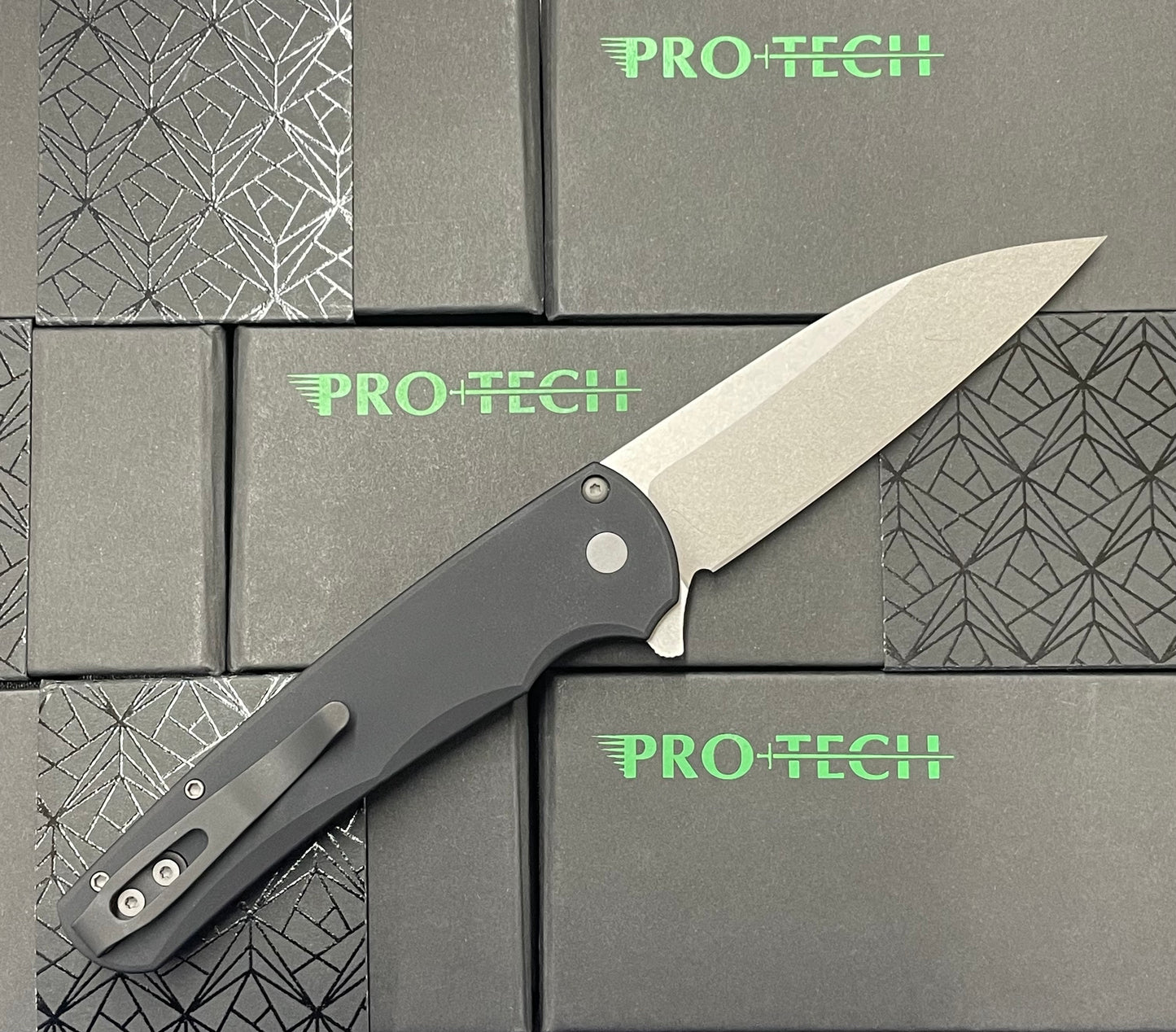 ProTech Malibu 5301 Black Wharncliffe Magnacut