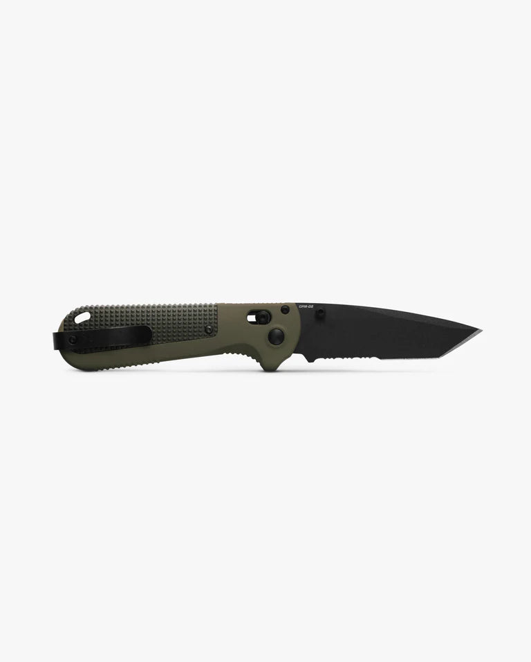 Benchmade Redoubt 431SBK-1 Serrated