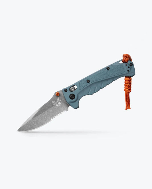 Benchmade Mini Adira 18065S Serrated
