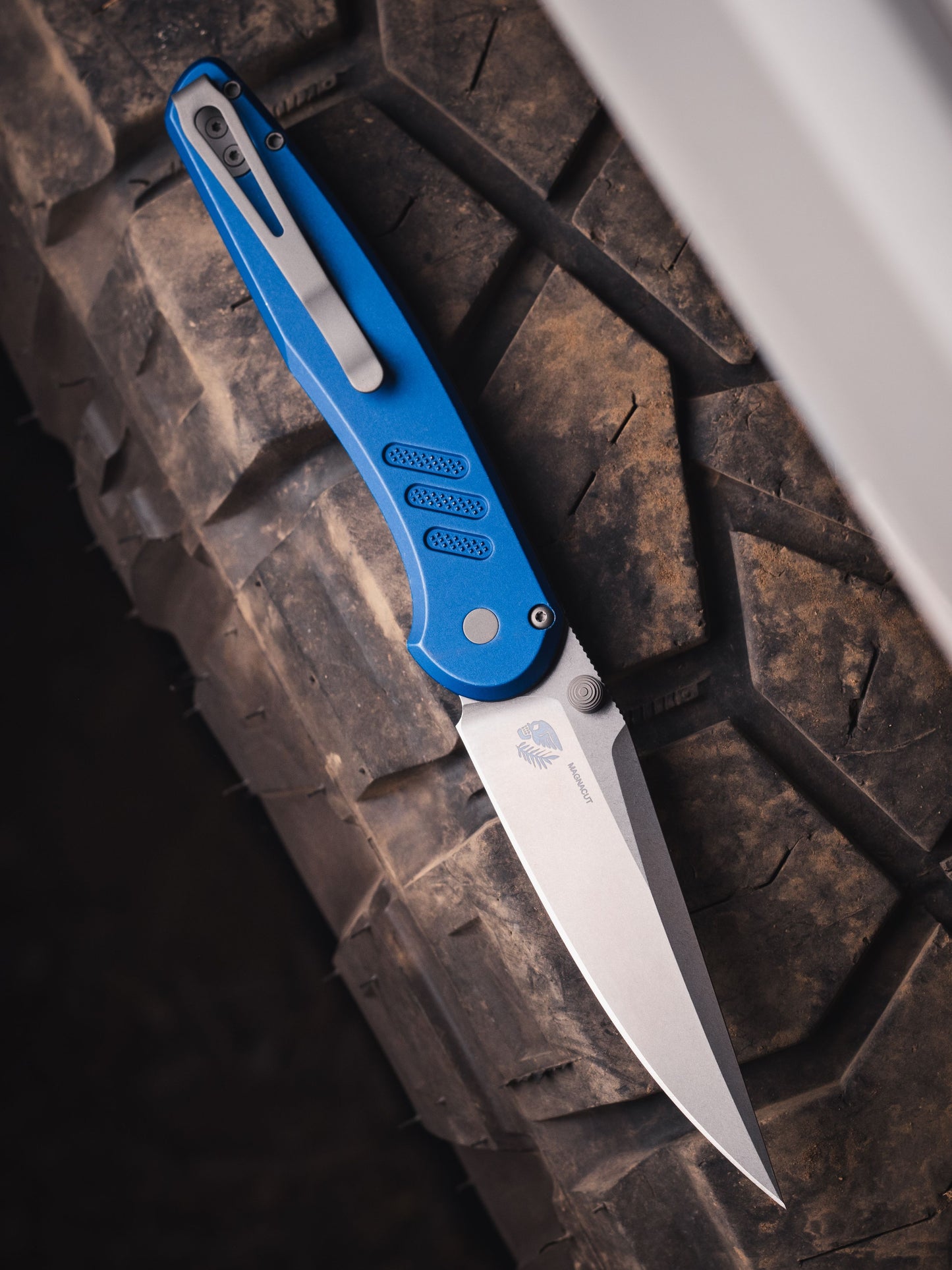 ProTech Avalon PN1101-BW Blue