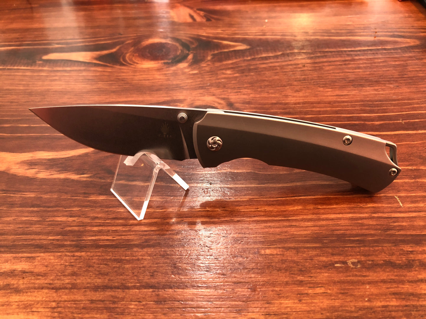 Kizer T1